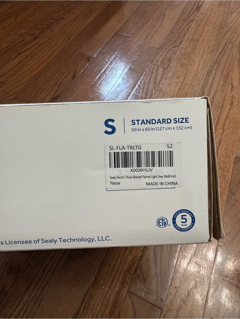 Sealy Heated Throw Blanket, Flannel Electric Blanket Throw with 6 Heating - Picture 7 of 10